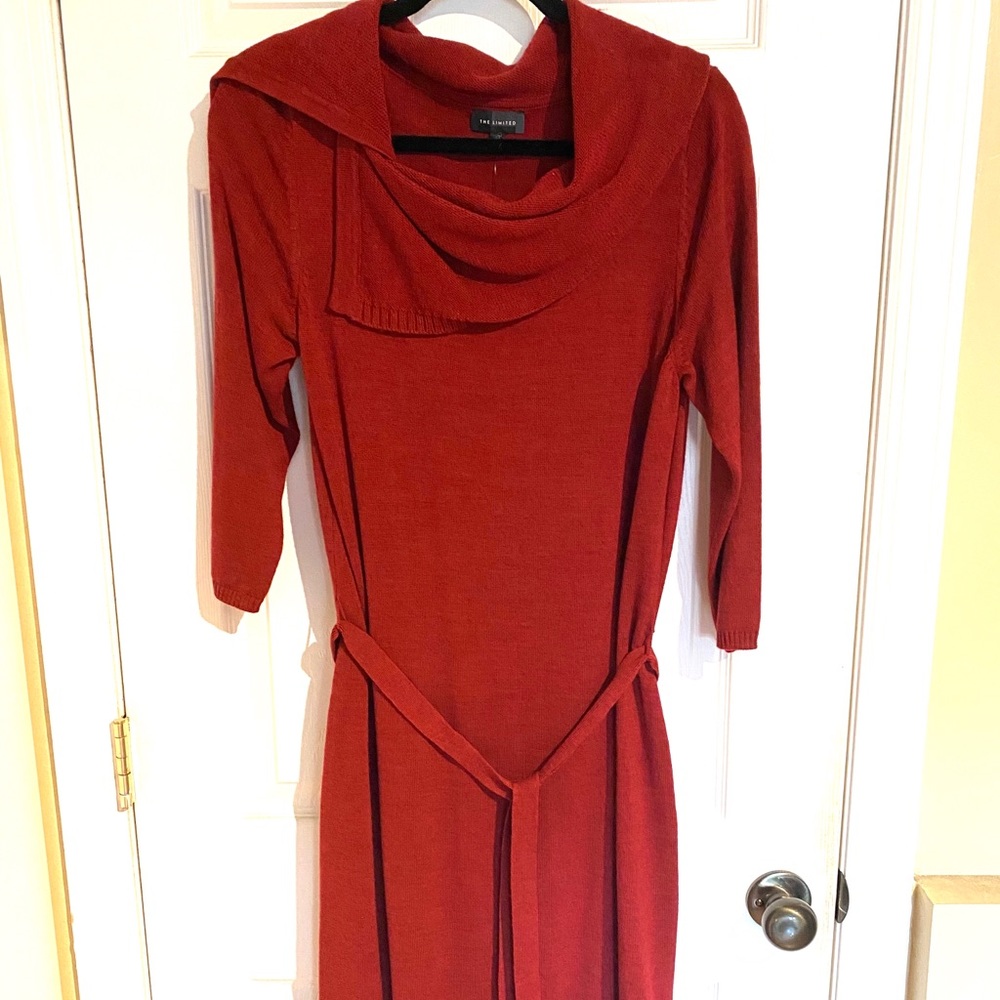 The Limited : Red Dress- Never Worn